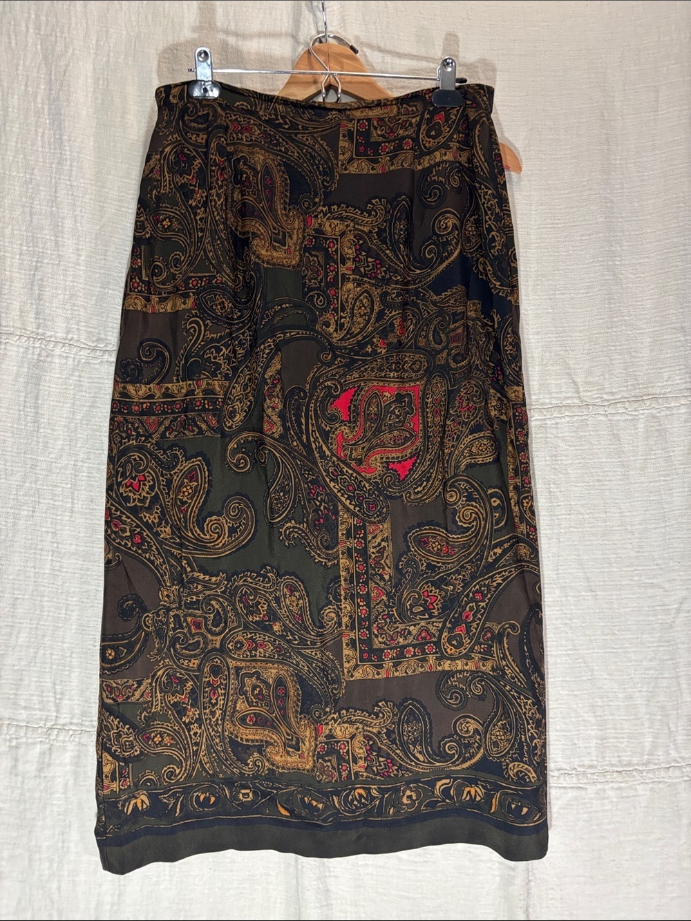Pendleton Black Paisley Two Piece Skirt and Blouse Set 100% Rayon - Picture 8 of 16